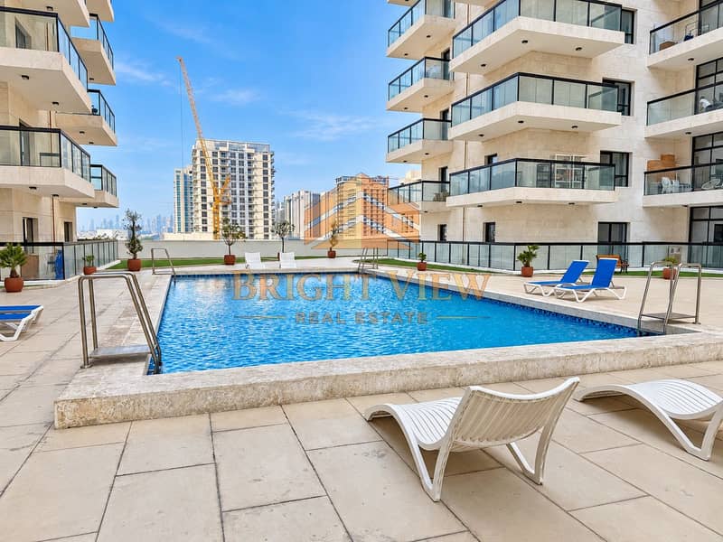 29 Bright community amenities in natural daylight-4. png