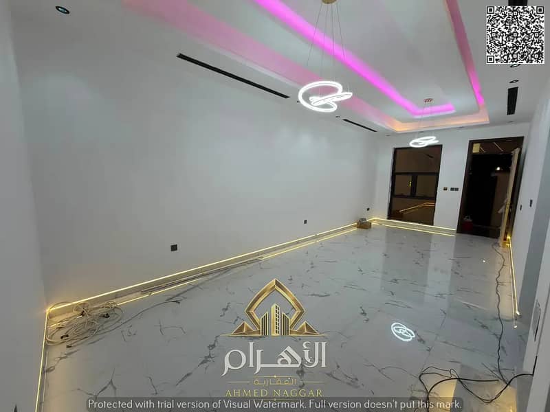 2 867615613-1066x800. webp