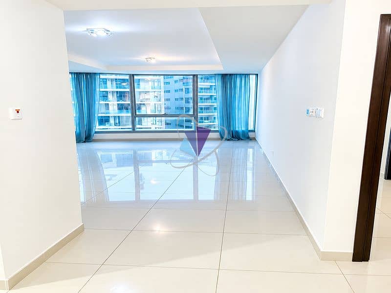 4 Bright Minimalist Apartment with City View. png