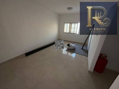 2 Bedroom Apartment for Rent in Al Jurf, Ajman - WhatsApp Image 2026-10-25 at 5.47. 34 AM. jpg
