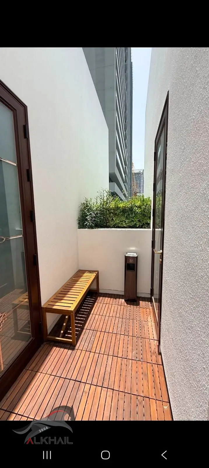 Furnished SPA | Tenanted | Street-Facing Frontage