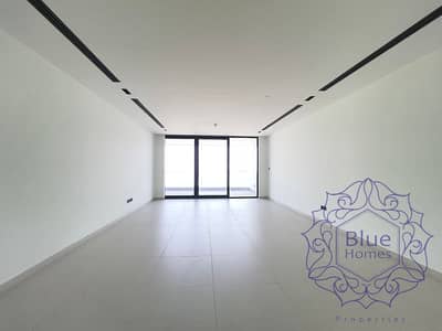 4 habitaciones Apartamento para en Alquiler en Al Khan, Sharjah - IMG_20260917_154822614. jpg