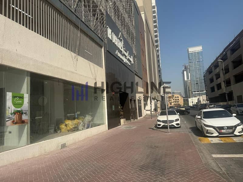 位于朱美拉环形村(JVC),JVC第17区,东方金冠住宅楼 的商铺 256000 AED - 17043906 位于朱美拉环形村(JVC),JVC第17区,东方金冠住宅楼 的商铺 256000 AED - 17043906