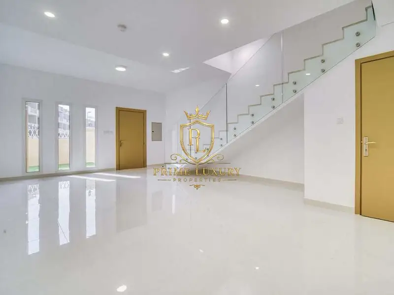 Vacant | G+2 Villa | Big Plot | Private Garden