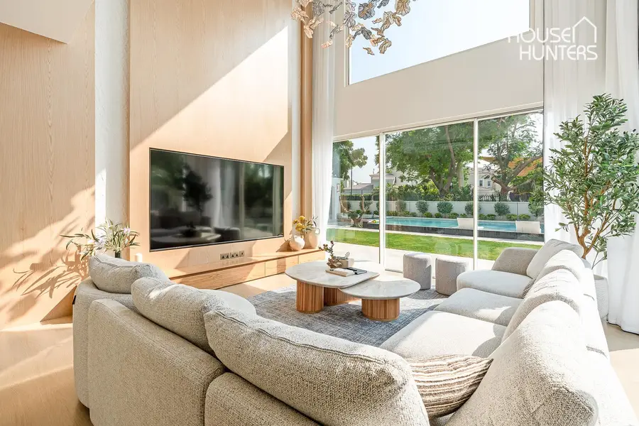 Exceptional Home | Private Pool | Park Backing