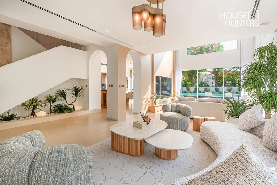 Exceptional Home | Private Pool | Park Backing