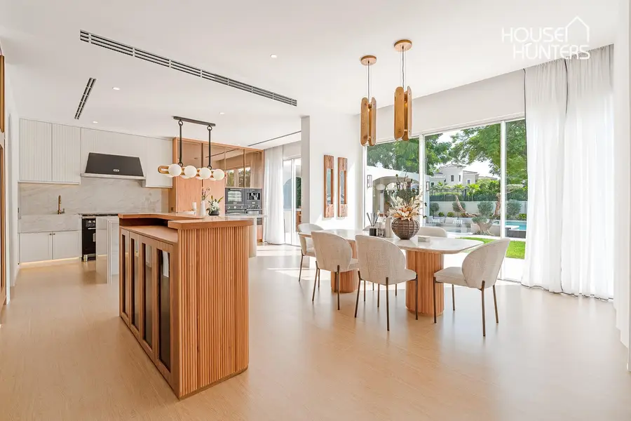 Exceptional Home | Private Pool | Park Backing