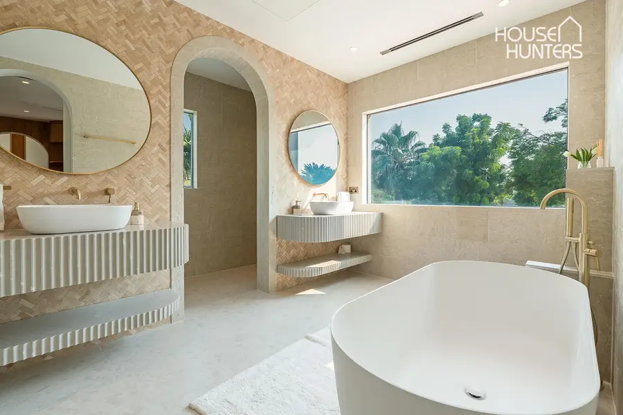 Exceptional Home | Private Pool | Park Backing