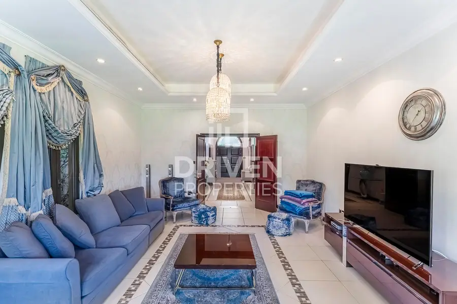 Luxury Villa at Canal Cove | Iconic Palm Lifestyle