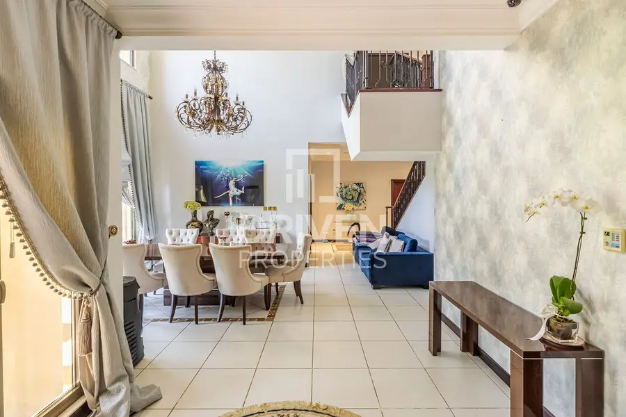 Luxury Villa at Canal Cove | Iconic Palm Lifestyle