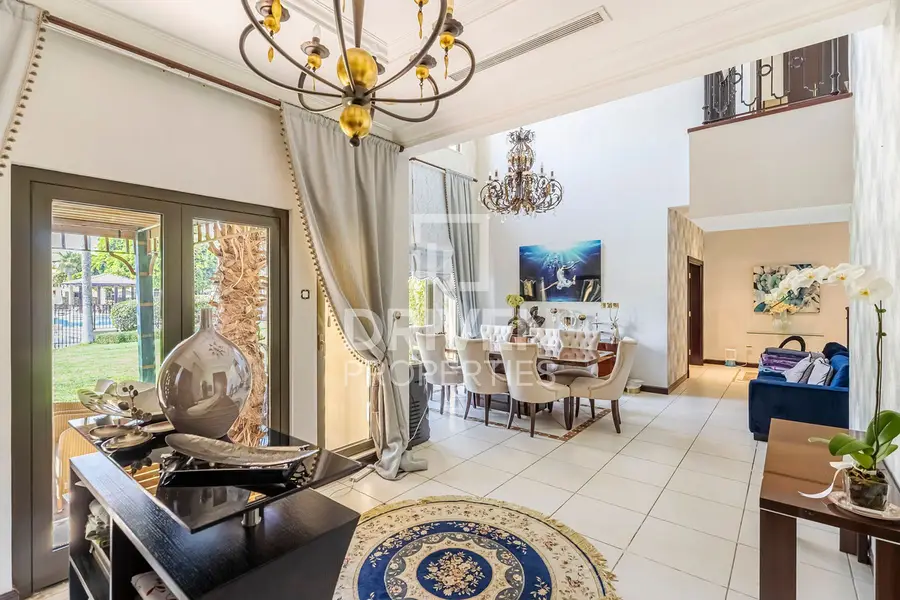 Luxury Villa at Canal Cove | Iconic Palm Lifestyle