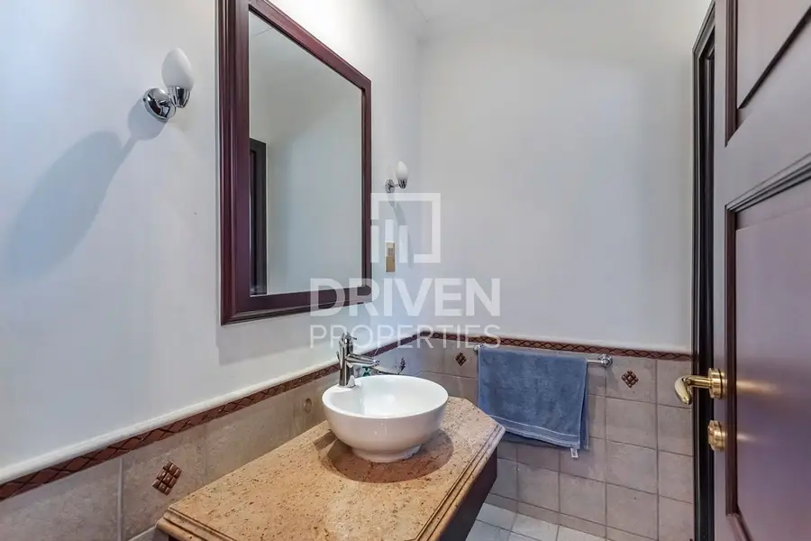 Luxury Villa at Canal Cove | Iconic Palm Lifestyle