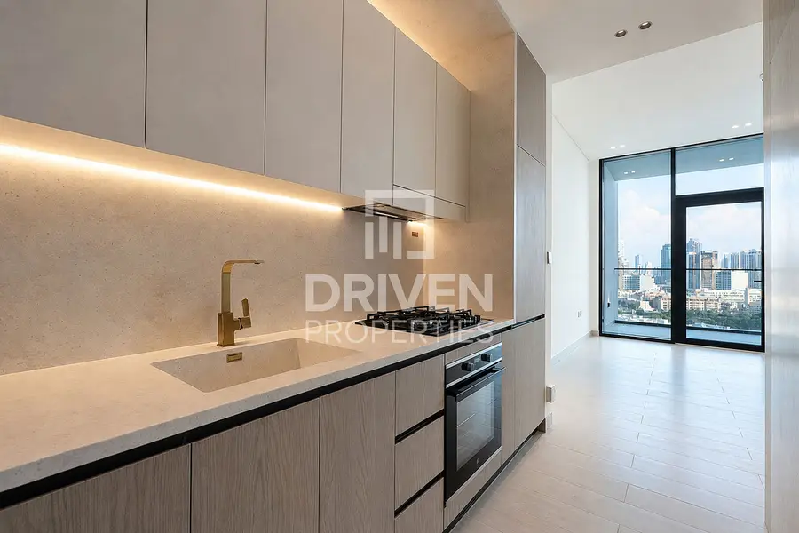 High Floor | Brand New | Modern Finishing