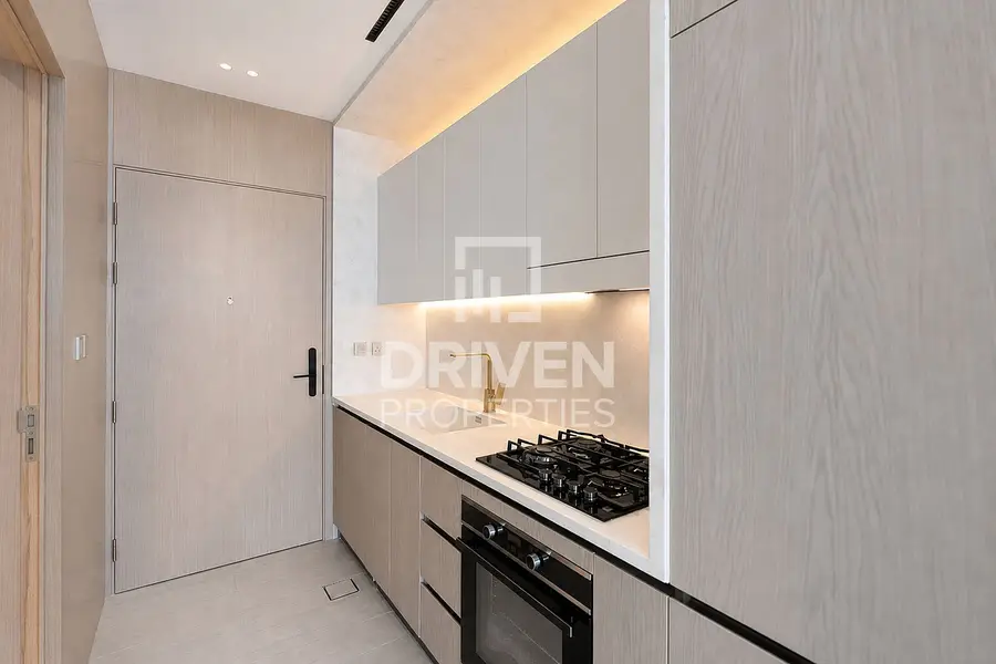 High Floor | Brand New | Modern Finishing