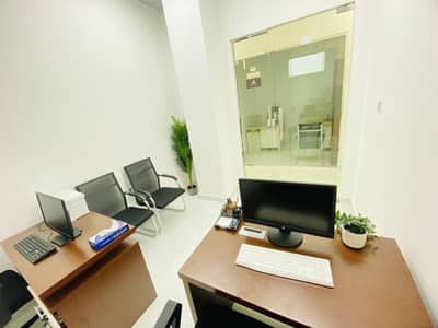 Office zum Miete in Al Garhoud, Dubai - 73cd8b70-2277-4344-8e72-96fc28a54538. jpg