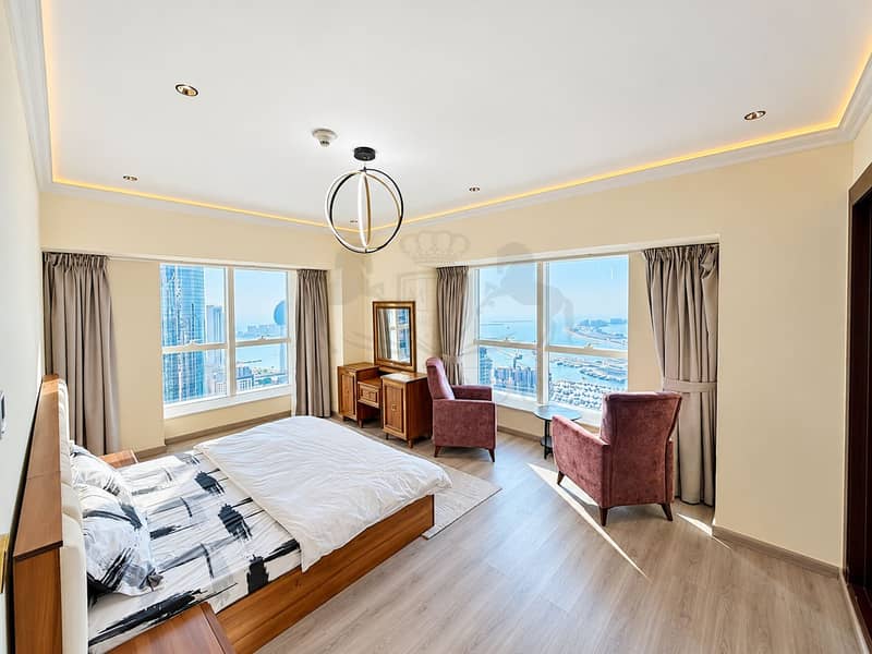 8 Modern Bedroom with Waterfront Views. png