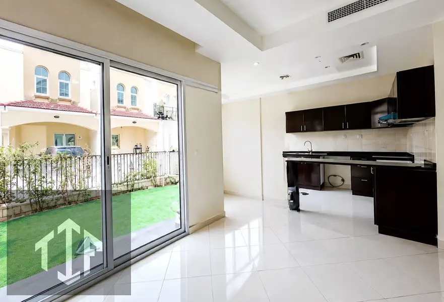 Spacious 3BR Townhouse Sahara Meadows 1