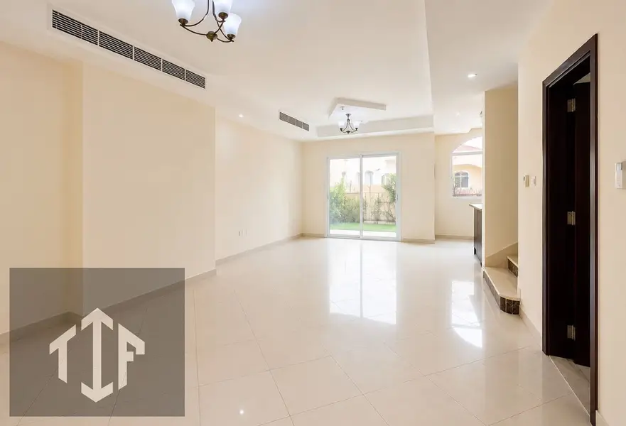 Spacious 3BR Townhouse Sahara Meadows 1
