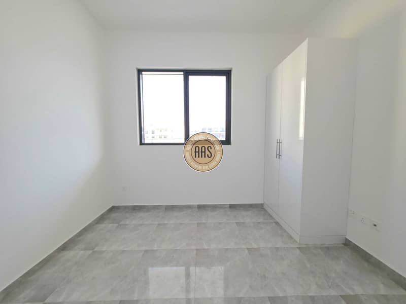 3 140963. jpg