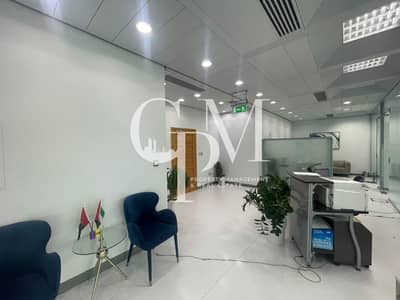 Office te Huur in Al Najda Street, Abu Dhabi - image_0 Office te Huur in Al Najda Street, Abu Dhabi - image_0
