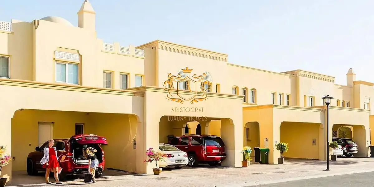 Fully Renovated I Modern Furnished 3 Bedroom Villa I 3M Type