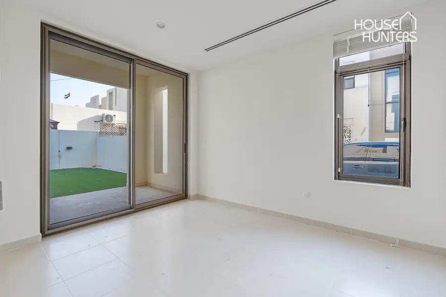 Vacant | Type E | 4 bed+ Study | Close to Park