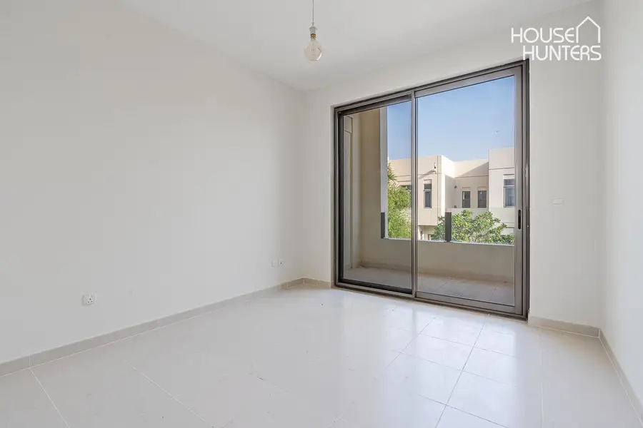 Vacant | Type E | 4 bed+ Study | Close to Park
