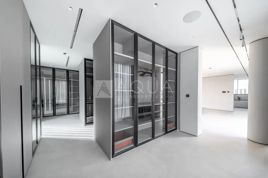 Finished Luxury Home Setting New Standards