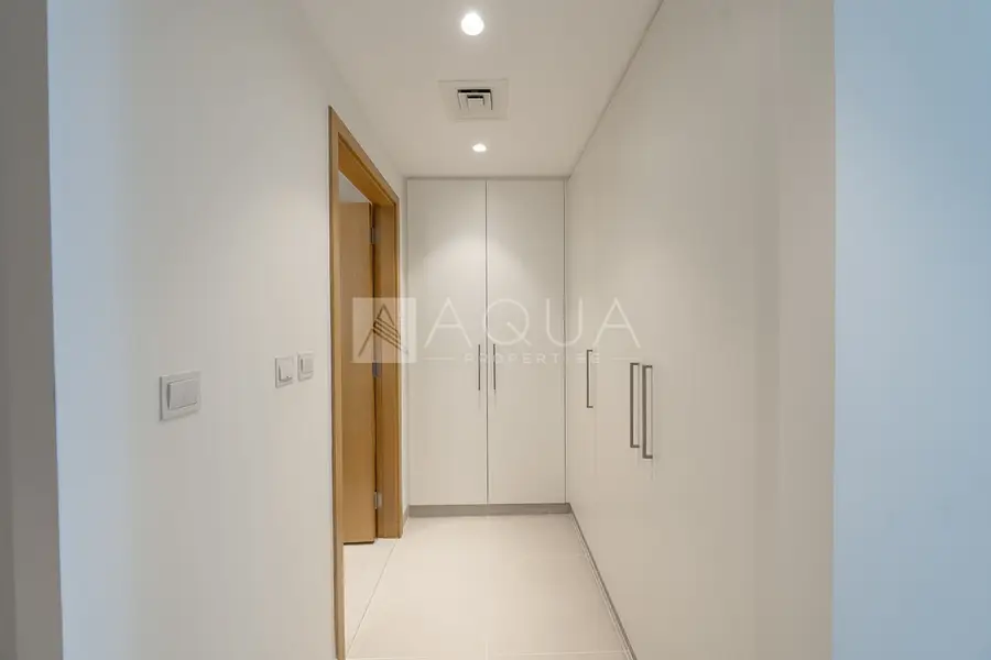 Low Floor | Spacious Layout | Ready to Move In