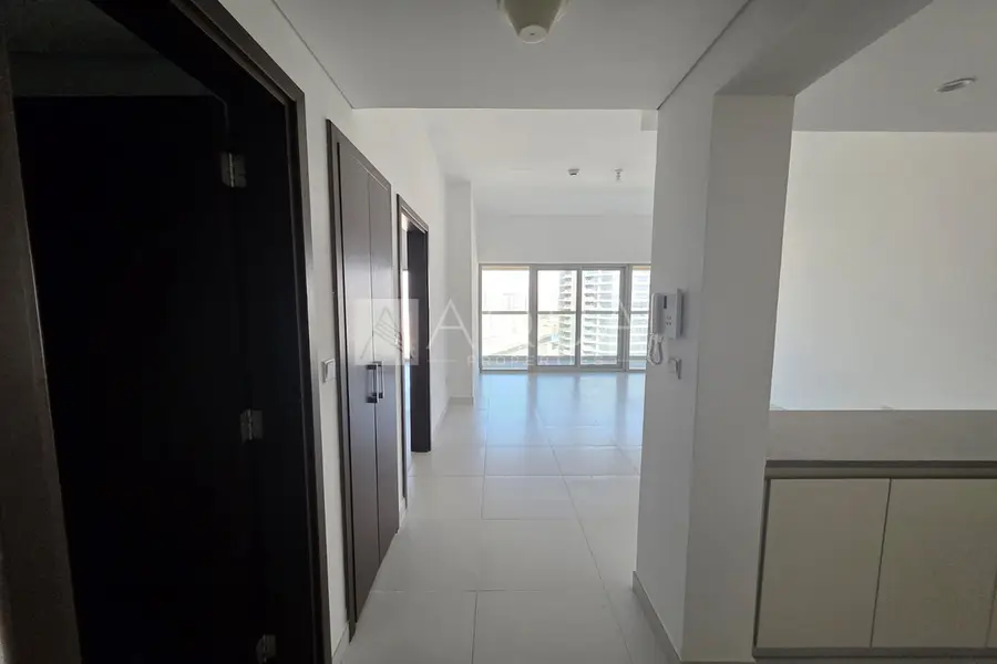 High floor | Well Maintained | Great Location
