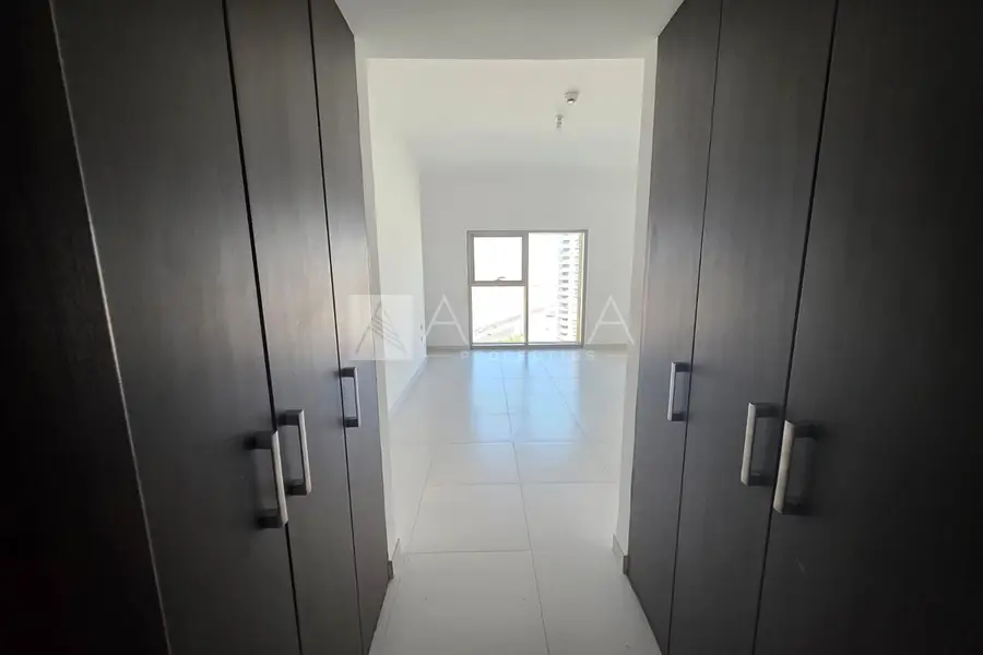 High floor | Well Maintained | Great Location