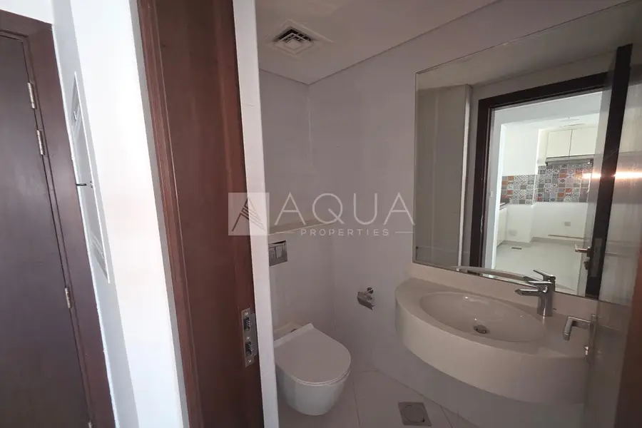 High floor | Well Maintained | Great Location