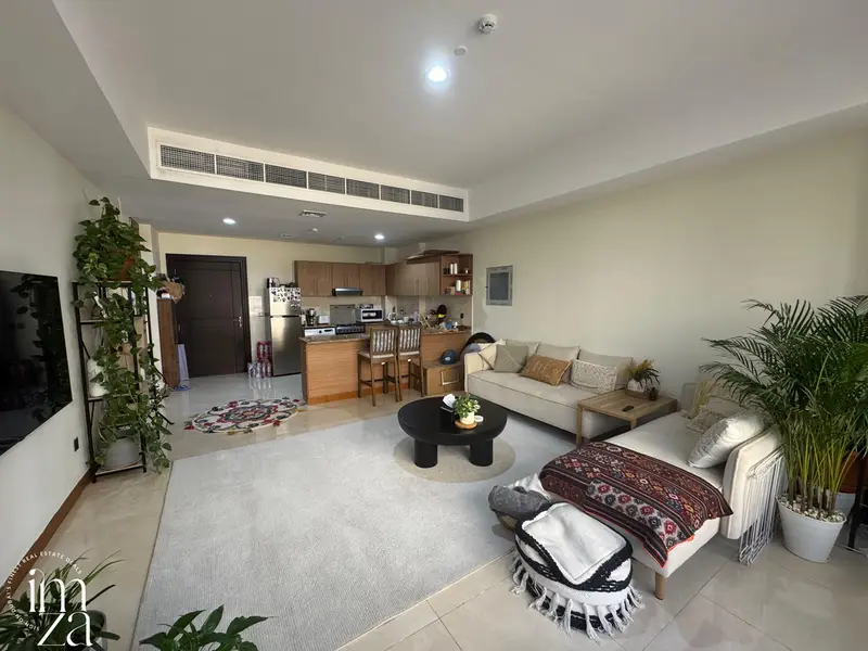 SPACIOUS | NEAR MOE | INVESTOR DEAL | UNFURNISHED