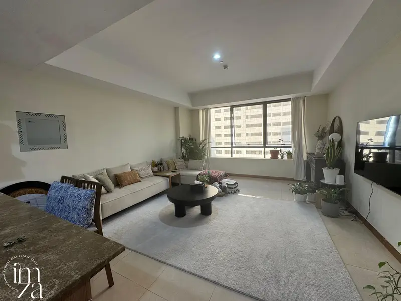 SPACIOUS | NEAR MOE | INVESTOR DEAL | UNFURNISHED