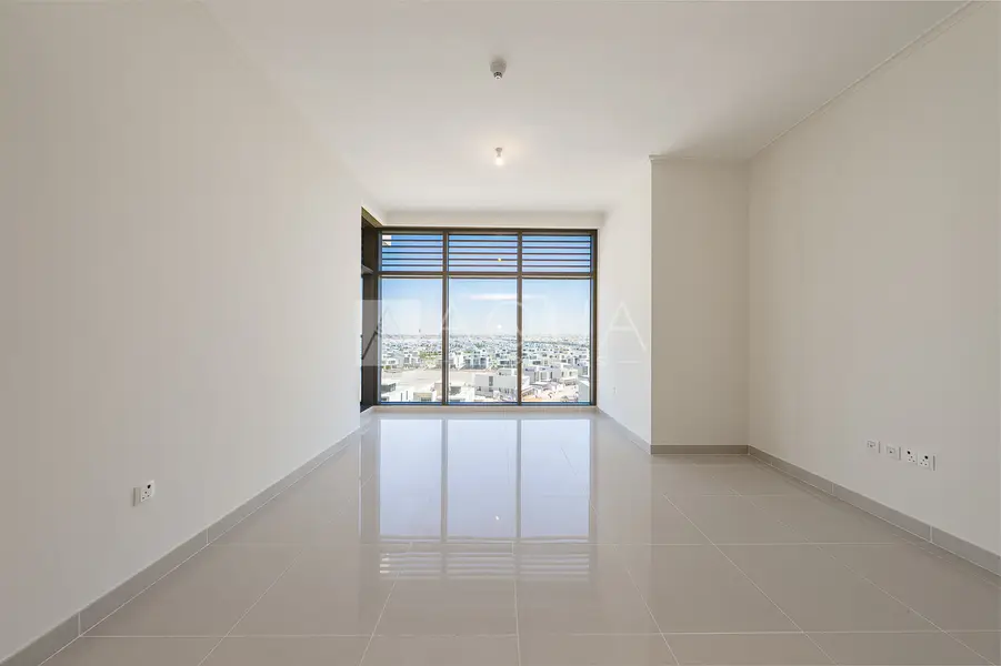 Contemporary | Park Views | Spacious 4 BR