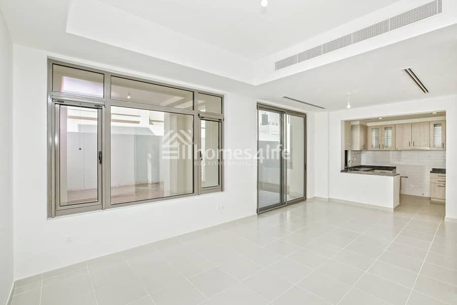 Outstanding Location | Gorgeous Style Town House Outstanding Location | Gorgeous Style Town House