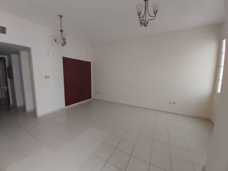 with balcony studio Apartment for sale England Cluster with balcony studio Apartment for sale England Cluster