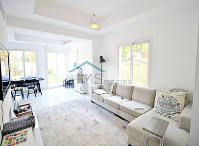 Exclusive | Upgraded | Lake Views | 3 Bed + Study Exclusive | Upgraded | Lake Views | 3 Bed + Study