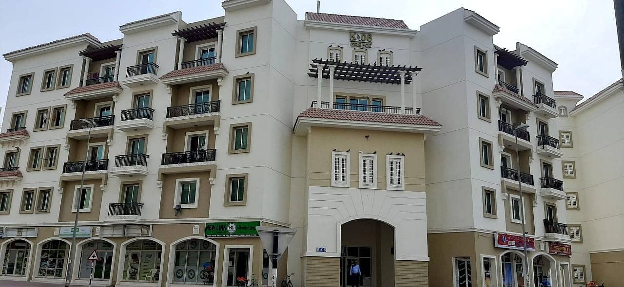 GREECE CLUSTER READY TO MOVE STUDIO WITH BALCONY APARTMENT FOR RENT ONLY 20,000 BY 4 PAYMENTS