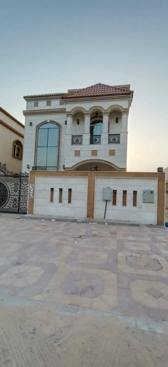 Excellent  new villa for rent in al mowaihat