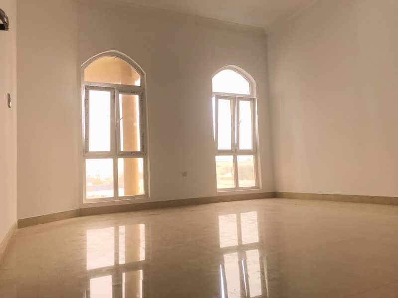First Floor Spacious Studio with Wide Window and Bathtub Near Shabia