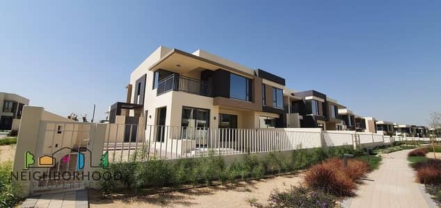 Corner Plot I Single Row I 3E I Close to Pool + Park + Entrance Corner Plot I Single Row I 3E I Close to Pool + Park + Entrance