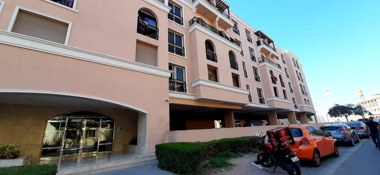 READY TO MOVE ONE BEDROOM APARTMENT WITH BALCONY IN PRIME RESIDENCE 32,000 BY 4 PAYMENTS