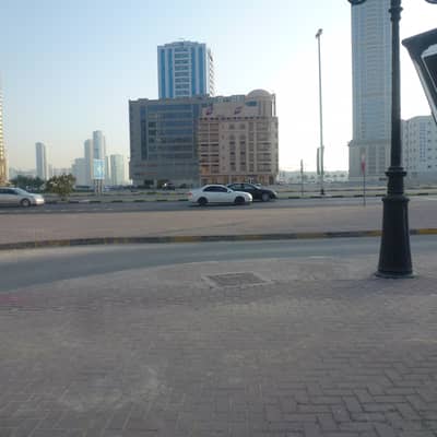 ارض للبيبع في منطقة الخان الشارقة موقع مميز وسعر مغري ارض للبيبع في منطقة الخان الشارقة موقع مميز وسعر مغري