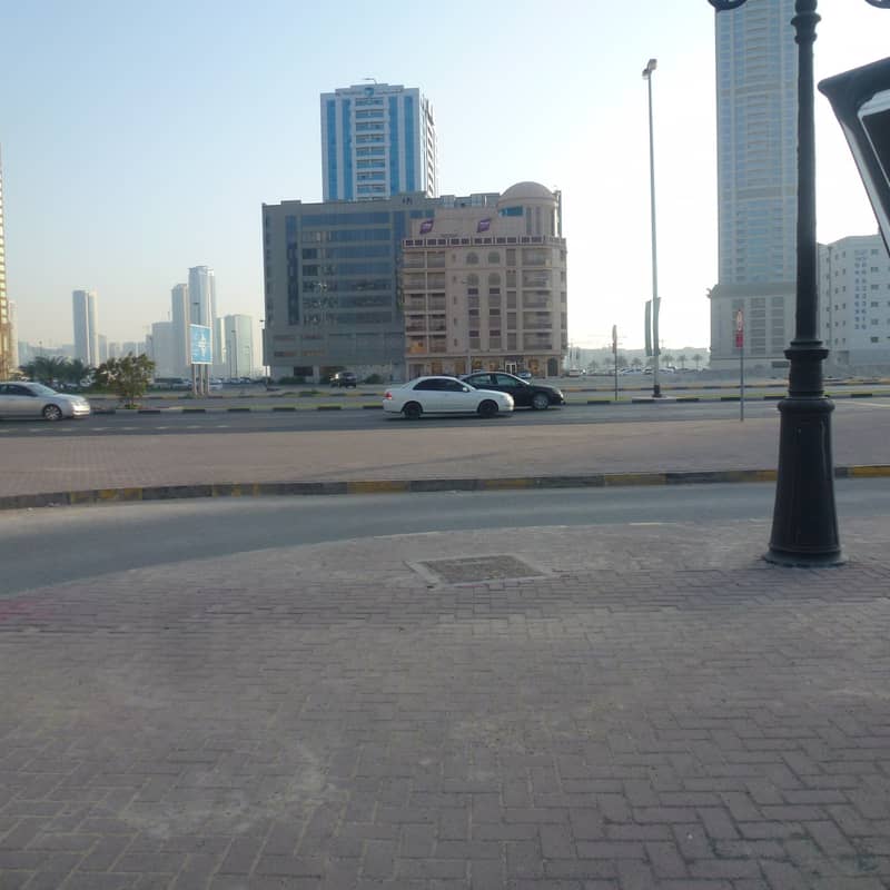 ارض للبيبع في منطقة الخان الشارقة موقع مميز وسعر مغري ارض للبيبع في منطقة الخان الشارقة موقع مميز وسعر مغري