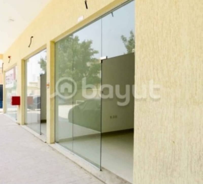 For rent commercial shop in Al Mowaihat   directly from the owner