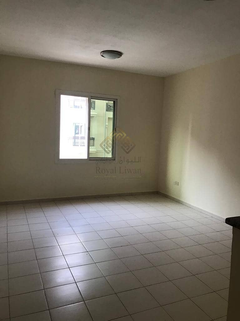 4 One BR Available in Greece Cluster