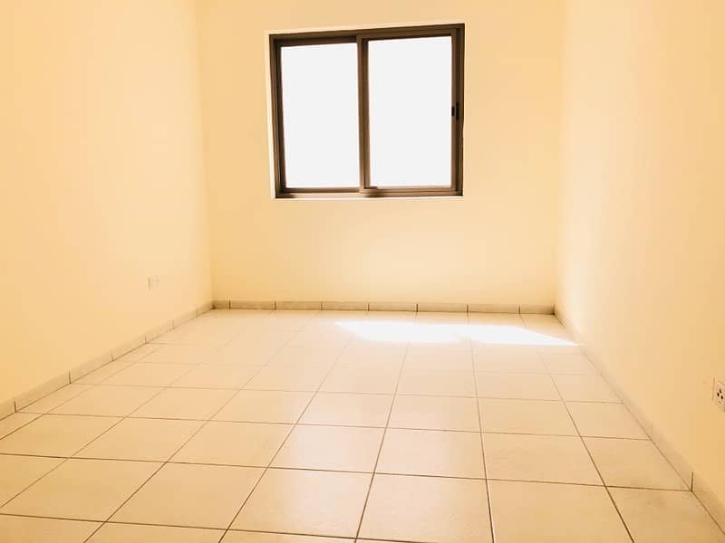 Квартира в Бур Дубай，Умм Хурайр, 2 cпальни, 80000 AED - 4528948