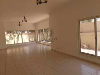 Amazing single storey villa in Al Safa close by Spinneys Amazing single storey villa in Al Safa close by Spinneys