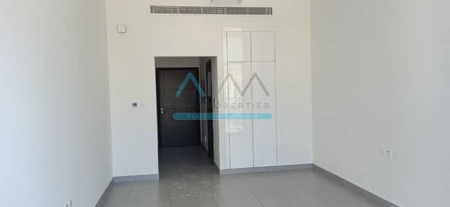 BRAND NEW STUDIO 30 DAYS FREE NEXT TO MIRACLE GARDEN BRAND NEW STUDIO 30 DAYS FREE NEXT TO MIRACLE GARDEN